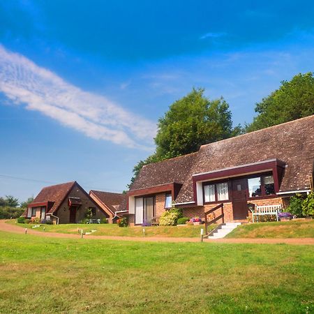 Glyndley Manor Cottages Полгейт Экстерьер фото